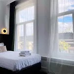 Hotel Plantage 2*