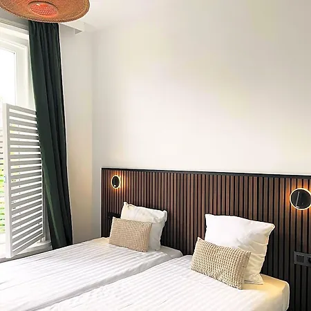 Plantage 2*