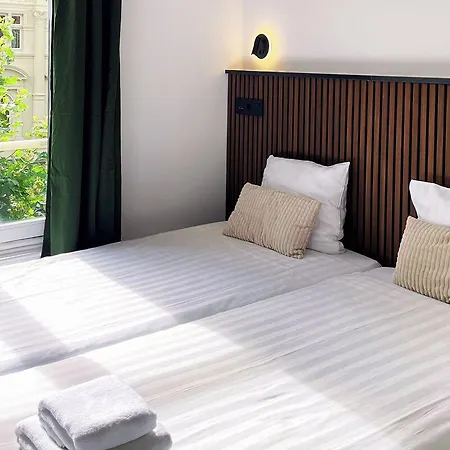 Hotel Plantage 2*