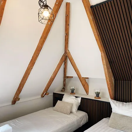 Plantage Hotel 2*